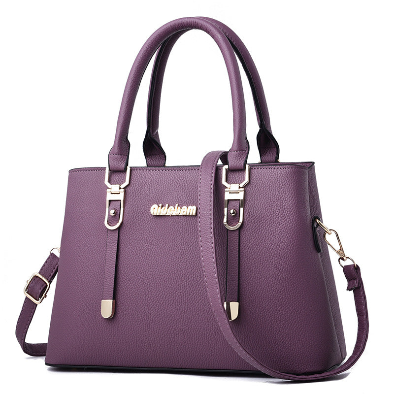 New 2025 model styling fashionable and atmospheric women's bag, light luxury and atmospheric crossbody single shoulder handbag, one piece hair replacement