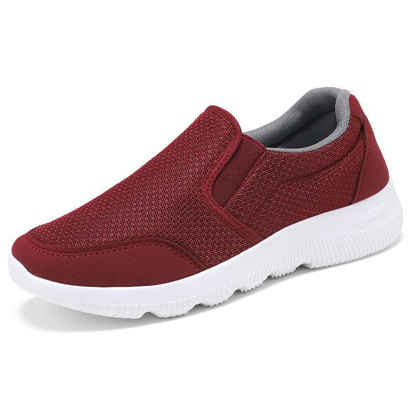 Old Beijing cloth shoes for couples, elderly shoes for sale and wholesale, soft soled sports shoes, middle-aged and elderly walking shoes, low heel soft sole