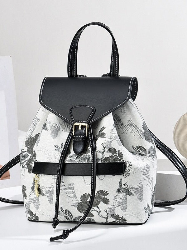 Simplified backpack 2025 new large capacity printed backpack, stylish and lightweight women's bag, popular travel bag