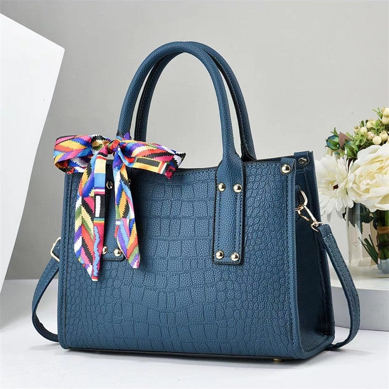 2025 Foreign Trade New Fashionable Embossed Crocodile Pattern Large Capacity Mom's Bag Simple Cross Shoulder Handheld Women's Bag One Piece dropshipping