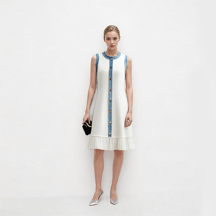 Elegant midi knit dress with round neckline, sleeveless, buttons, and pleats, high quality