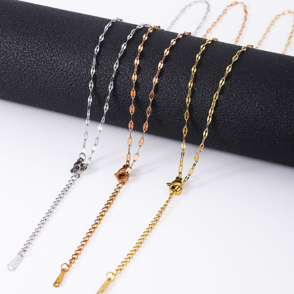 Stainless steel lip chain, snowflake chain, collarbone chain, floral chain, and long tail chain, women's titanium steel lip necklace