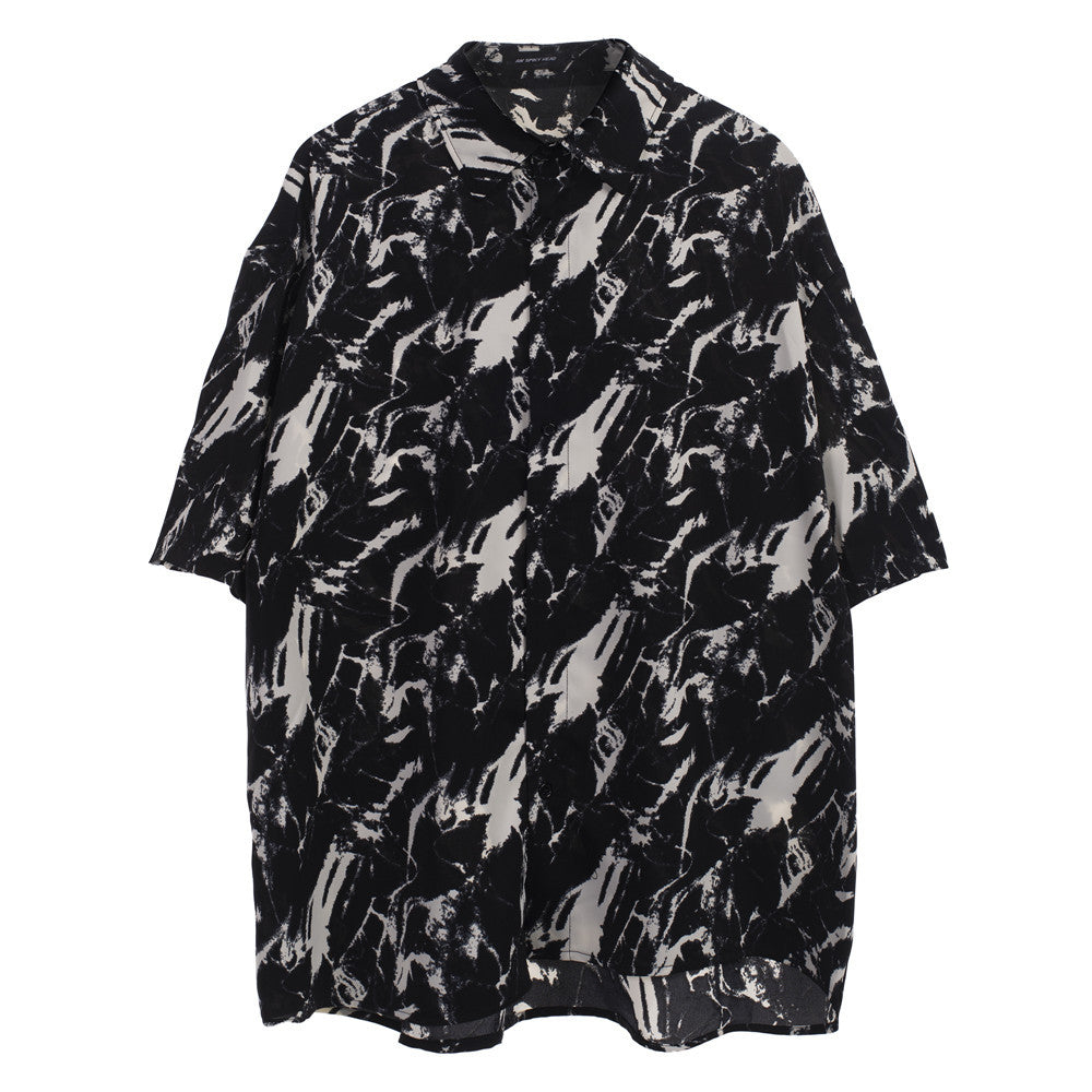 Men's short sleeve tie-dye and paint splatter print t-shirt