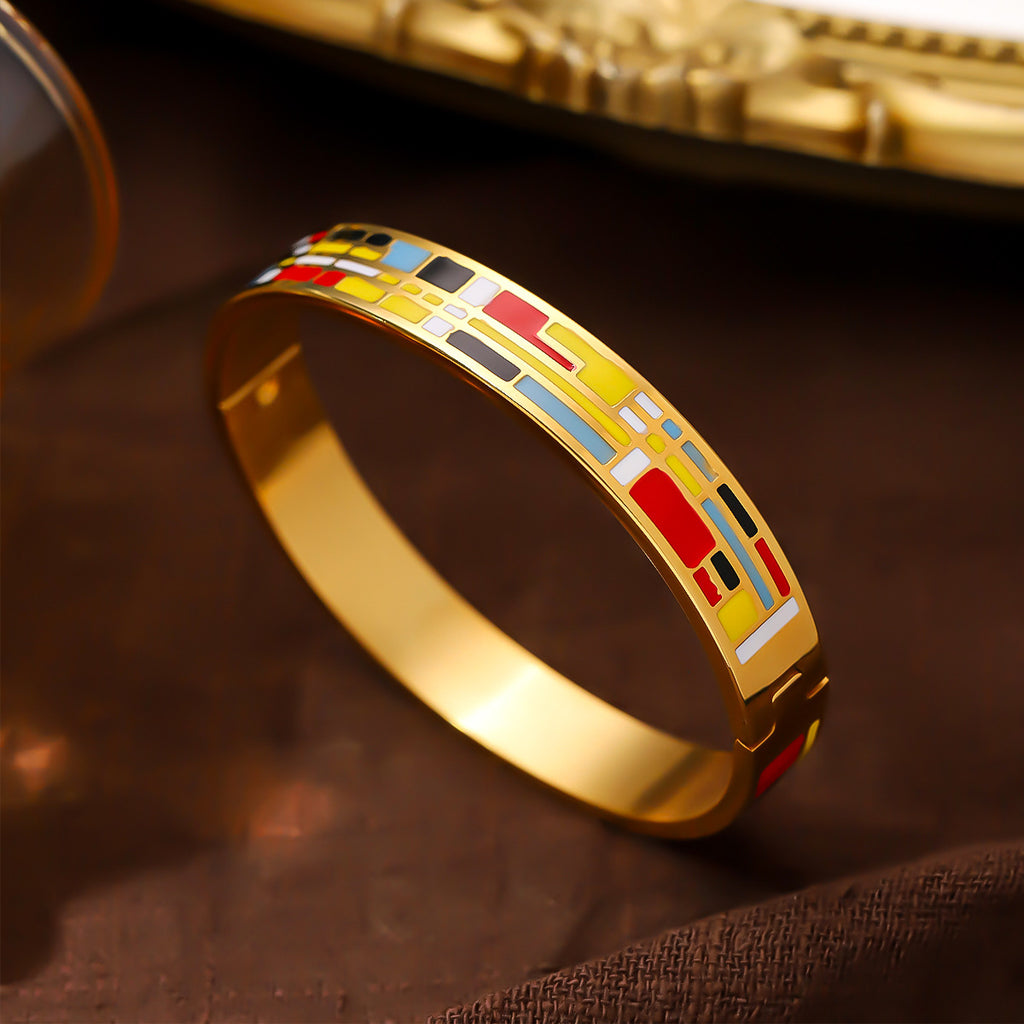 European and American titanium steel enamel bracelet, retro painted buckle style vacuum plated 18k gold bracelet, women's stainless steel bracelet