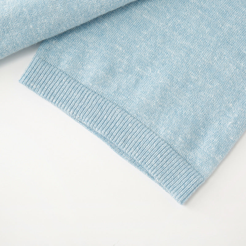 Lightweight wool and linen knit sweater with V-neck, short sleeves, and high-quality buttons