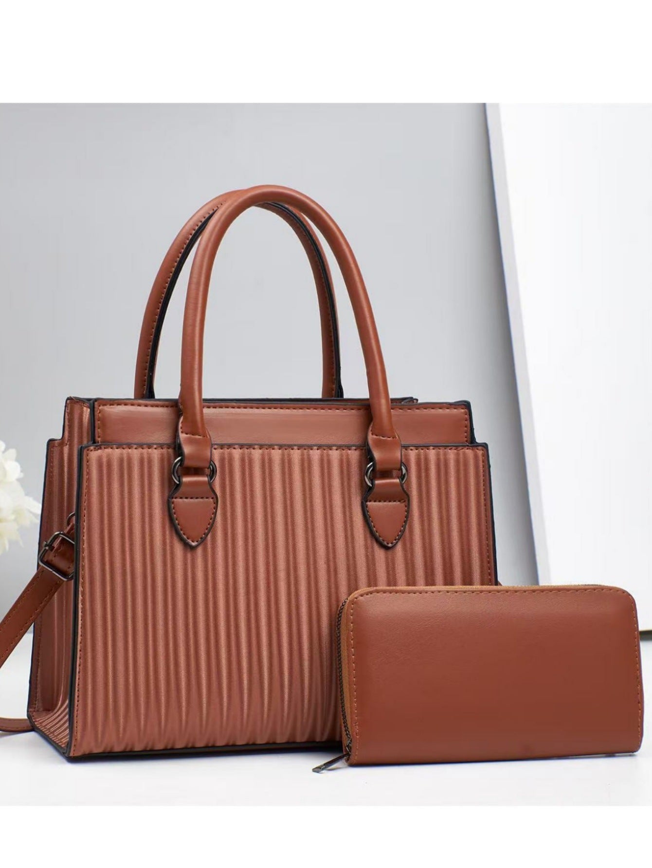 Korean version women's handbag 2025 new retro striped embossed large capacity contrasting color single shoulder crossbody tote mother bag