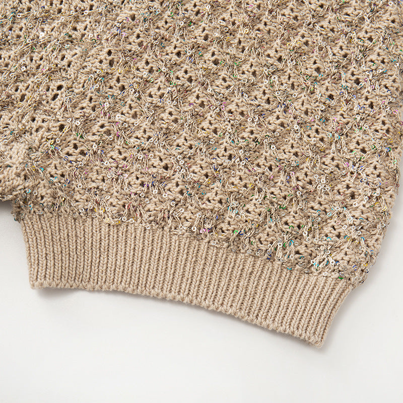 Stylish set consisting of a short-sleeved pullover with a round neckline and a high-waisted skirt made from high-quality cotton knit fabric