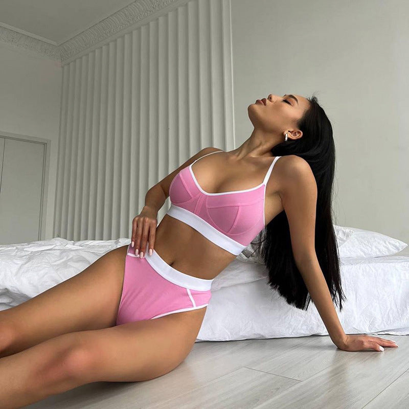 Sports bra set with high-waisted underwear