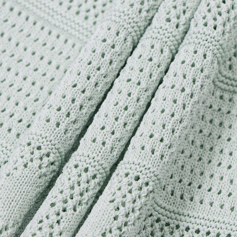 Elegant knit dress with round neckline, short sleeves and drawstrings, mid-length, high quality