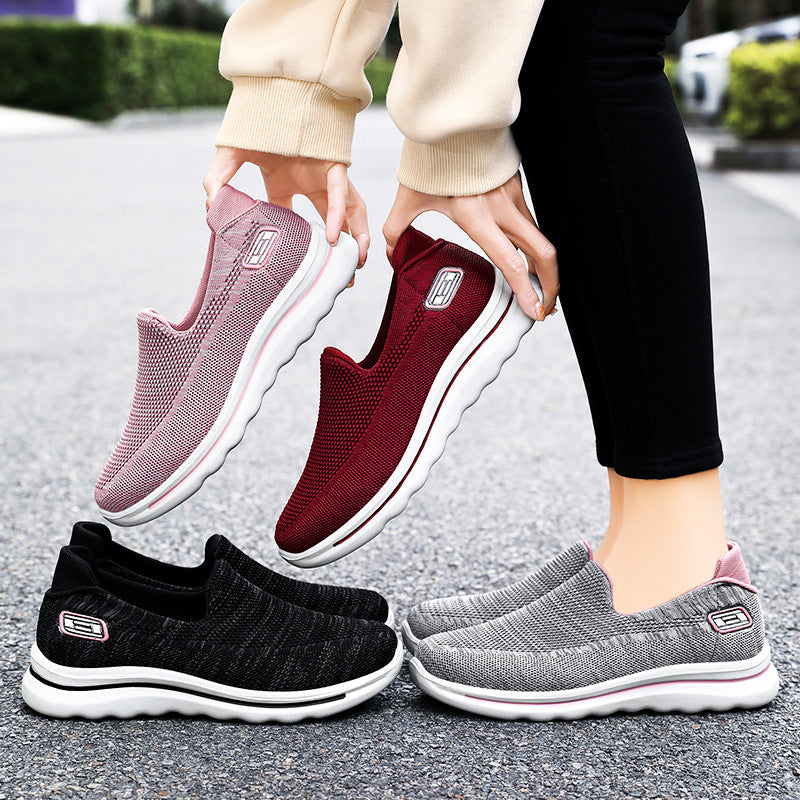 Women's shoes autumn women's middle-aged and elderly mother's shoes flat bottom anti slip soft sole fly woven surface women's shoes, one foot walking elderly shoes