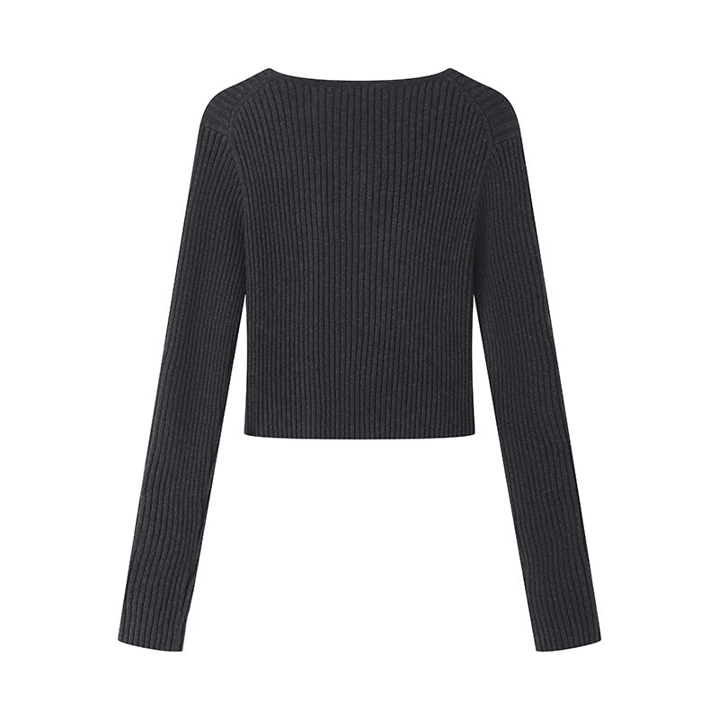 Elegant and sophisticated jacket with round collar, long sleeves, double zipper, and high-quality cotton knit fabric