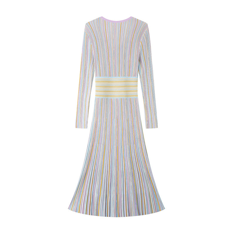 Elegant knit dress with V-neckline, long sleeves, mid-length, gold thread, and high-quality horizontal stripes