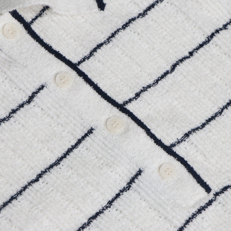 French elegance knit dress with short sleeves, white collar, and medium-length stripes of high quality