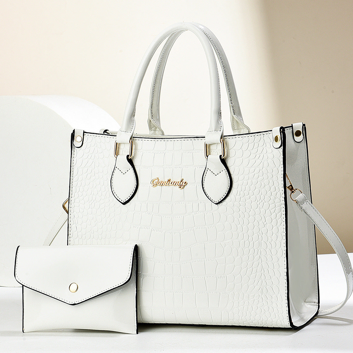 Send Mom Mother's Day Gift 2025 New Light Luxury Large Capacity Bright Leather Crocodile Pattern Single Shoulder Mother and Child Bag Foreign Trade Bag