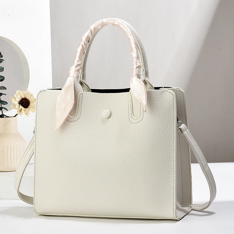 2024 Summer New Elegant Light Luxury Large Capacity Tote Women's Bag Exquisite Silk Scarf Accessories Fashion Single Shoulder Mom's Bag