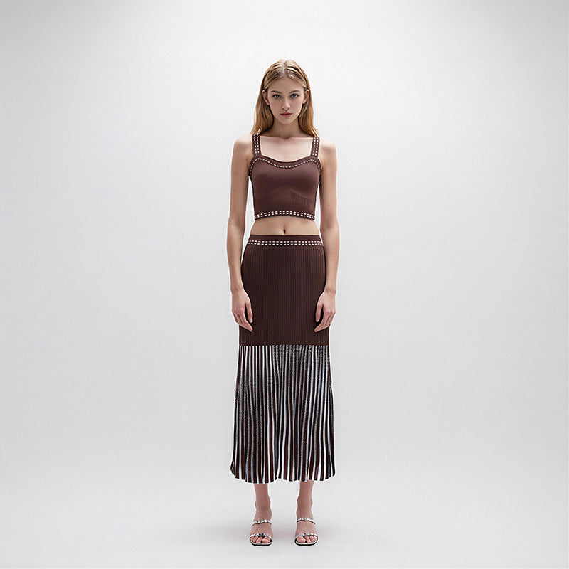 Elegant crop top set with drawstrings and lace embroidery, paired with a matching skirt, high quality