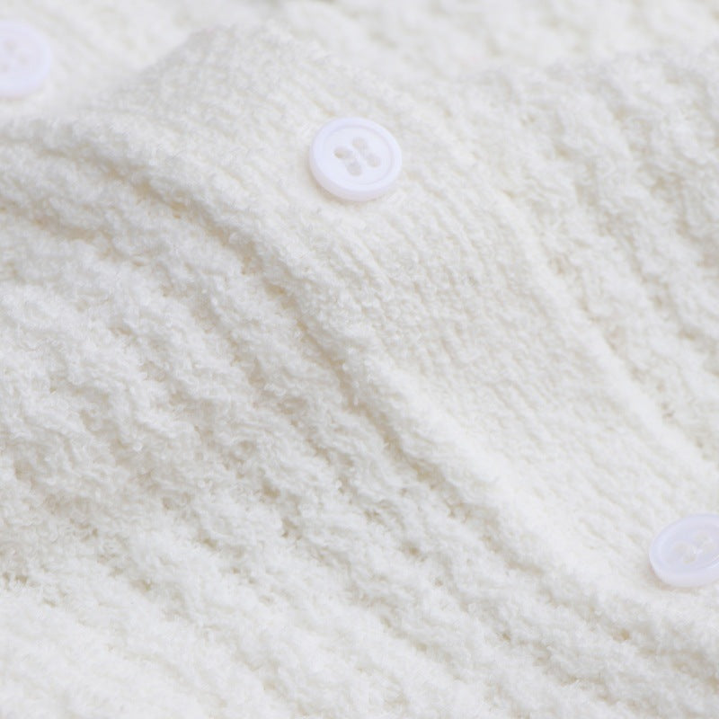 High-quality minimalist French-style white cotton shirt with short sleeves and buttons