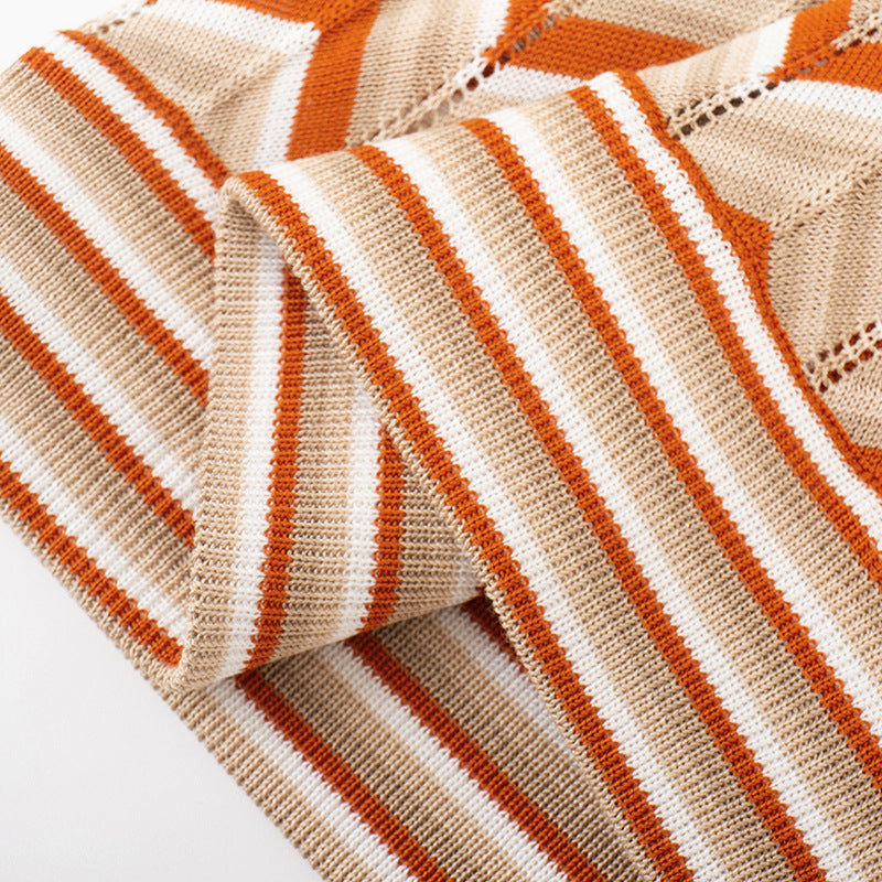 Stylish knit set with high-quality contrasting stripes
