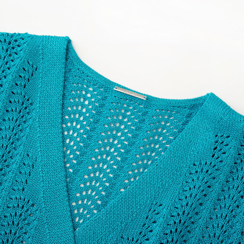 ALEXIS long knit dress with V-neckline, long sleeves, low-cut and high-quality hollow