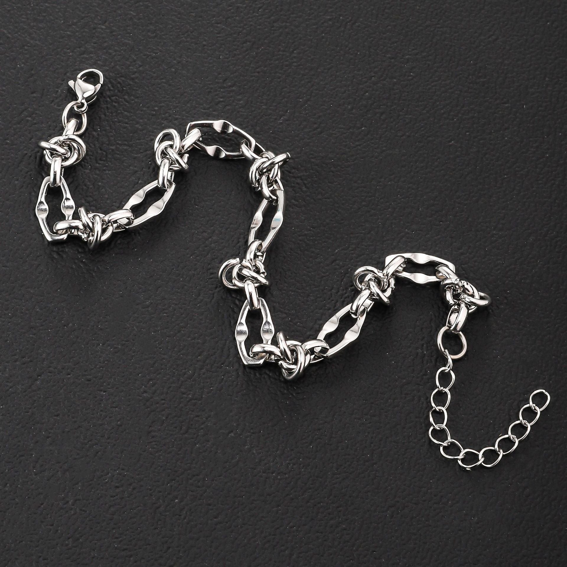 Cross border stainless steel bracelet for men, handmade splicing chain, fashionable, simple, non fading, washable titanium steel bracelet for women