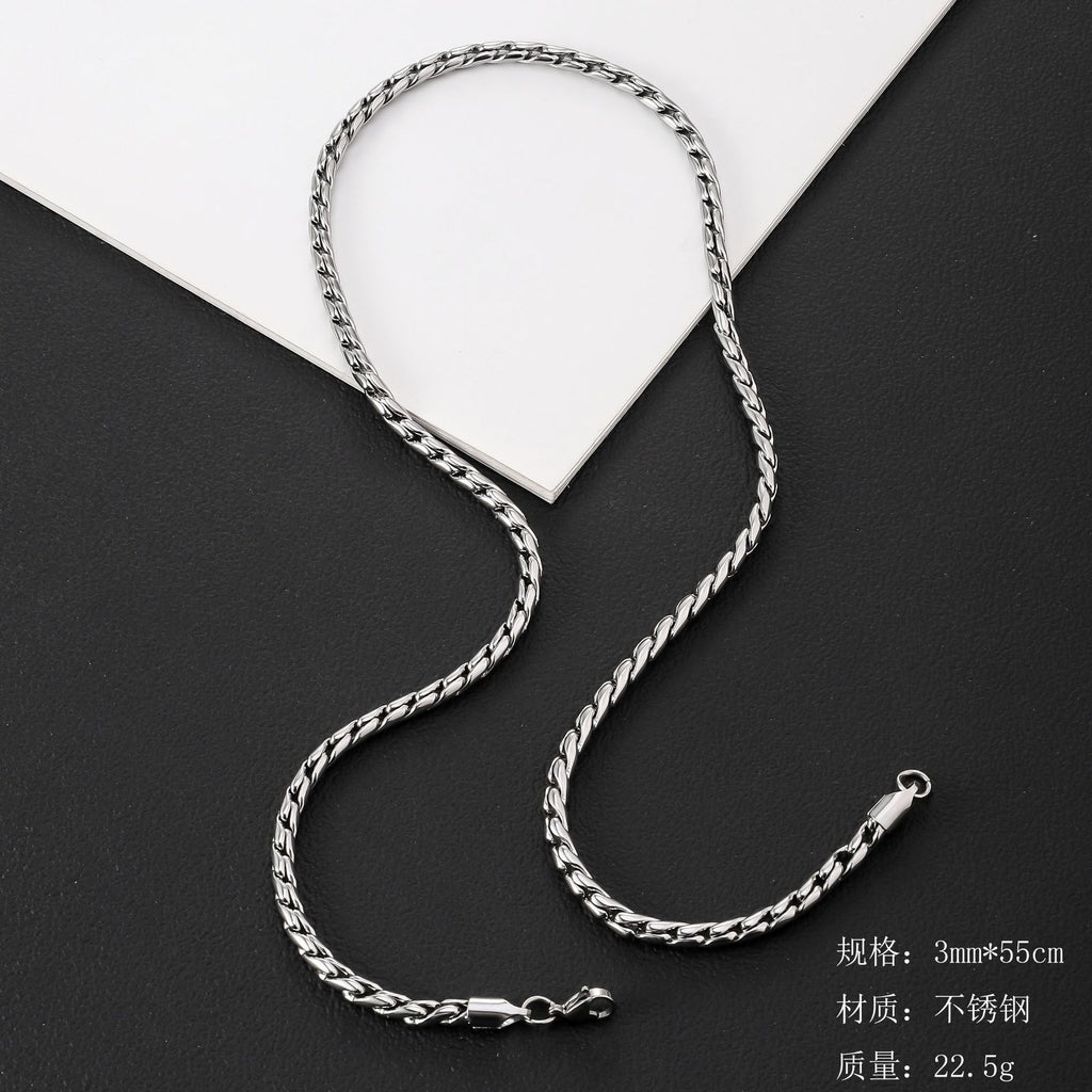 Cross border stainless steel Cuban chain necklace hot selling in Europe and America, fashionable and versatile, personalized and non fading men's titanium steel necklace