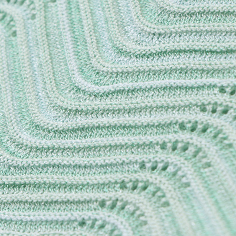 Set of French tank top with wavy stripes and high-quality high-waisted knit skirt