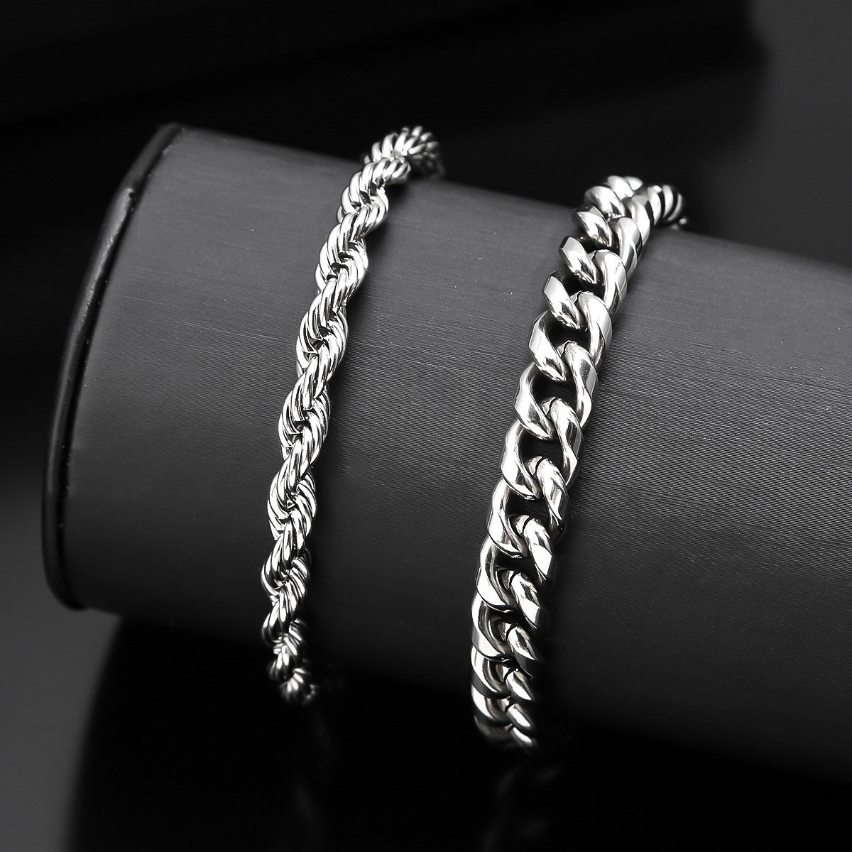 Men's Fried Dough Twists Bracelet Set Cross border Hot Hip Hop Fashion Cuban Chain Fade resistant Washable Titanium Steel Bracelet