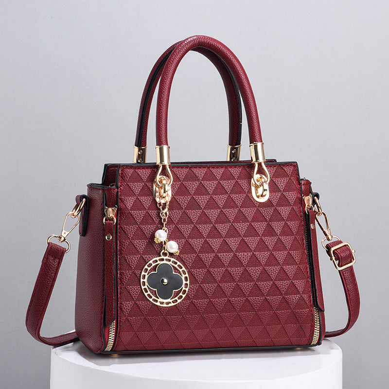 Tote women's bag 2025 new large capacity fashionable and atmospheric texture embossed women's bag casual crossbody handbag