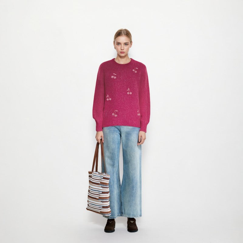 High-quality embroidered alpaca wool sweater with round neckline and long sleeves