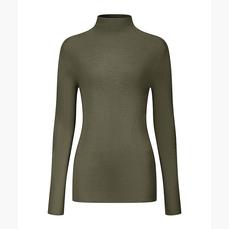 High-quality, elegant sweater, 100% wool, with a high collar and long sleeves