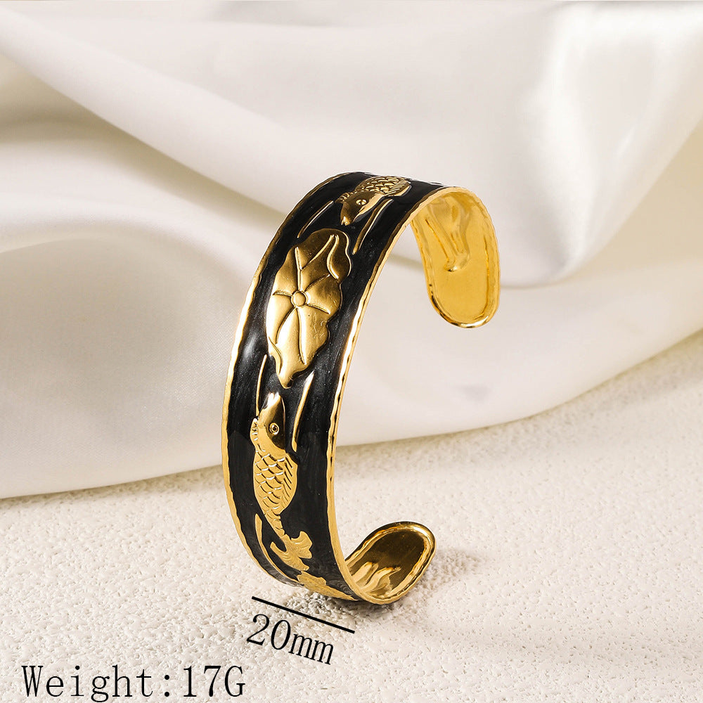 Cross border new stainless steel oil pressure painted open bracelet, exaggerated European and American women's plated 18K gold adjustable bracelet