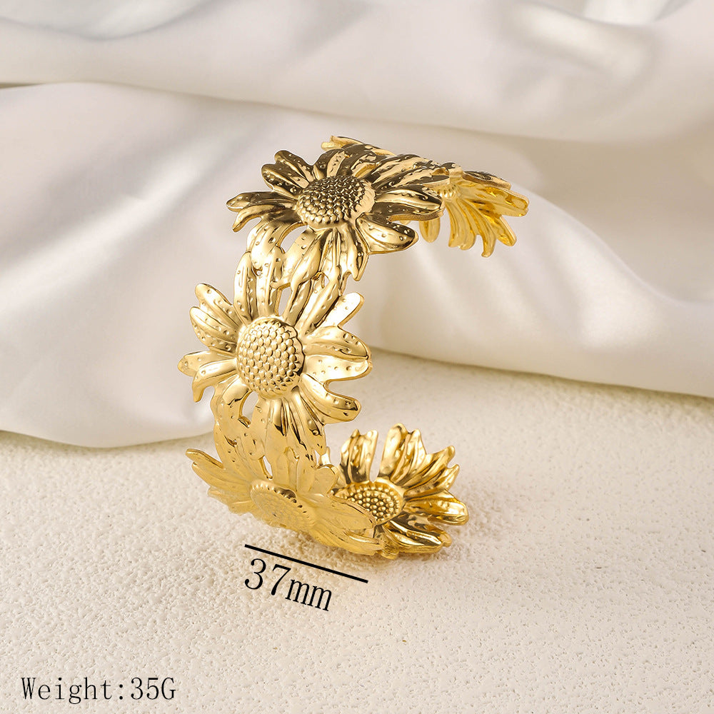 Stainless steel exaggerated opening sunflower bracelet cross-border new product, simple and personalized design, high-end titanium steel bracelet