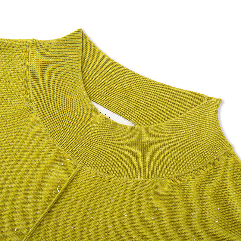 Stylish sweater with a round neck and short sleeves in high-quality knit fabric