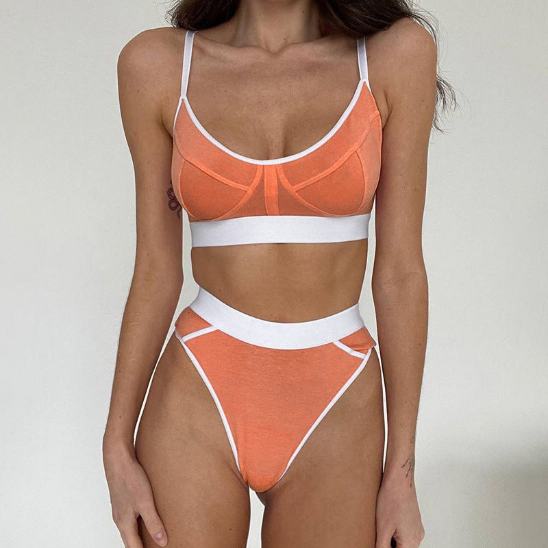 Sports bra set with high-waisted underwear