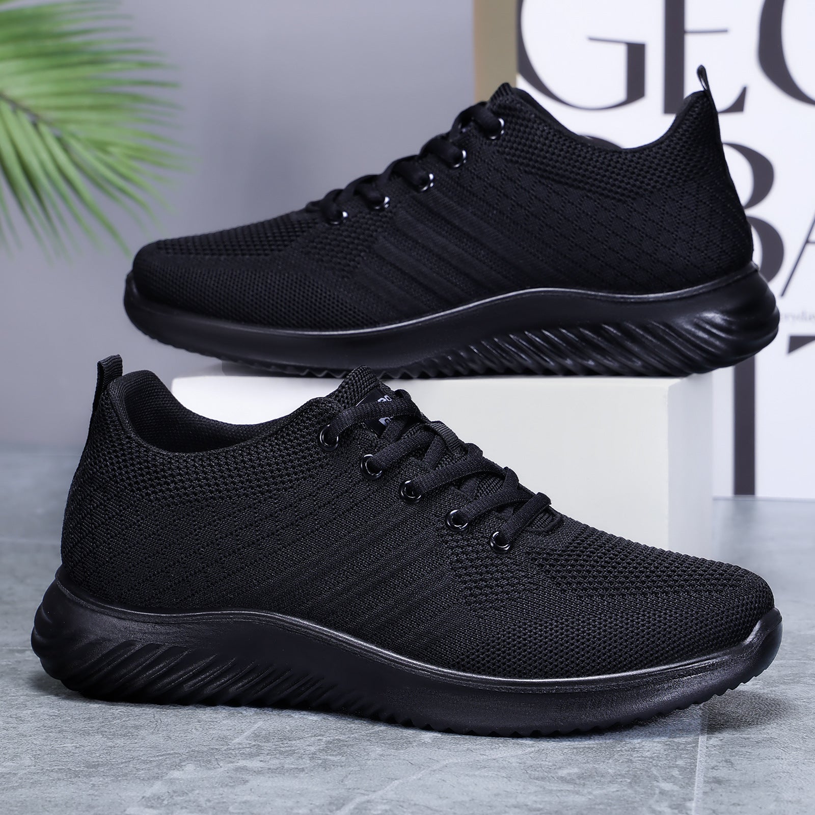Men's shoes, casual sports shoes, autumn new items, soft soled breathable work shoes, mesh running shoes, trendy shoes, versatile board shoes for men