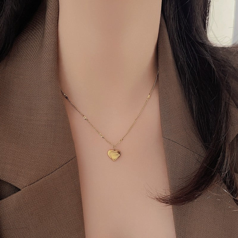 Korean version of love earrings, cold wind girl, small circle girl, gold titanium steel, non-faded circle necklace earrings set