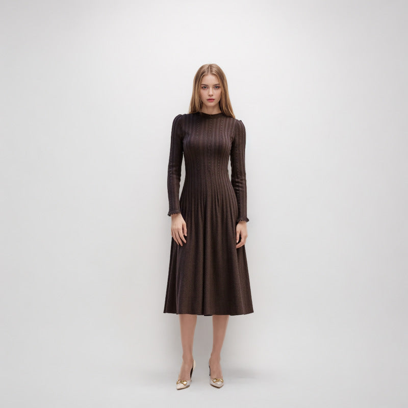 Elegant midi dress in knit fabric with a round neckline and long sleeves, embroidered with high-quality gold and silver thread