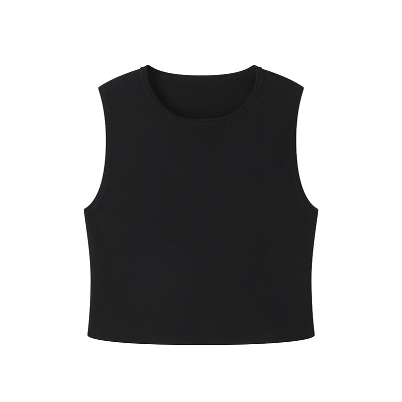 Stylish and modern casual set with a sleeveless, round-neck top and a knitted skirt with drawstrings