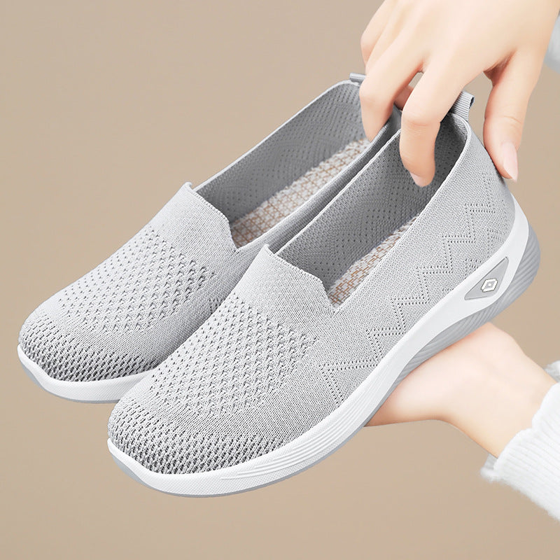 Shoes for women, middle-aged and elderly, breathable and comfortable in autumn, single shoe manufacturer direct sales, soft sole, casual one foot kick, mesh surface, mother's shoes