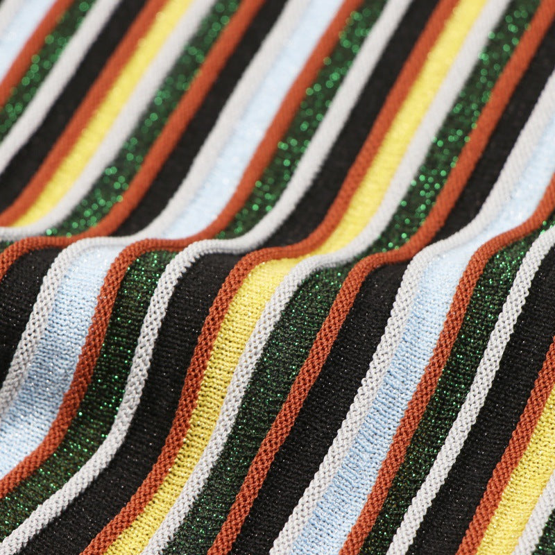 Elegant striped knit dress with a round neckline, sleeveless, with high-quality gold and silver threads