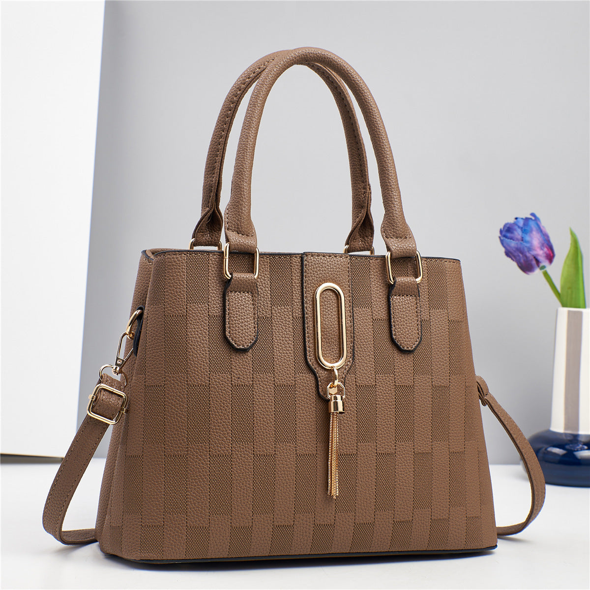 2025 New Middle aged Women's Printed Handbag for Mom's Birthday Gift Practical One Shoulder Casual Diagonal Cross Large Bag