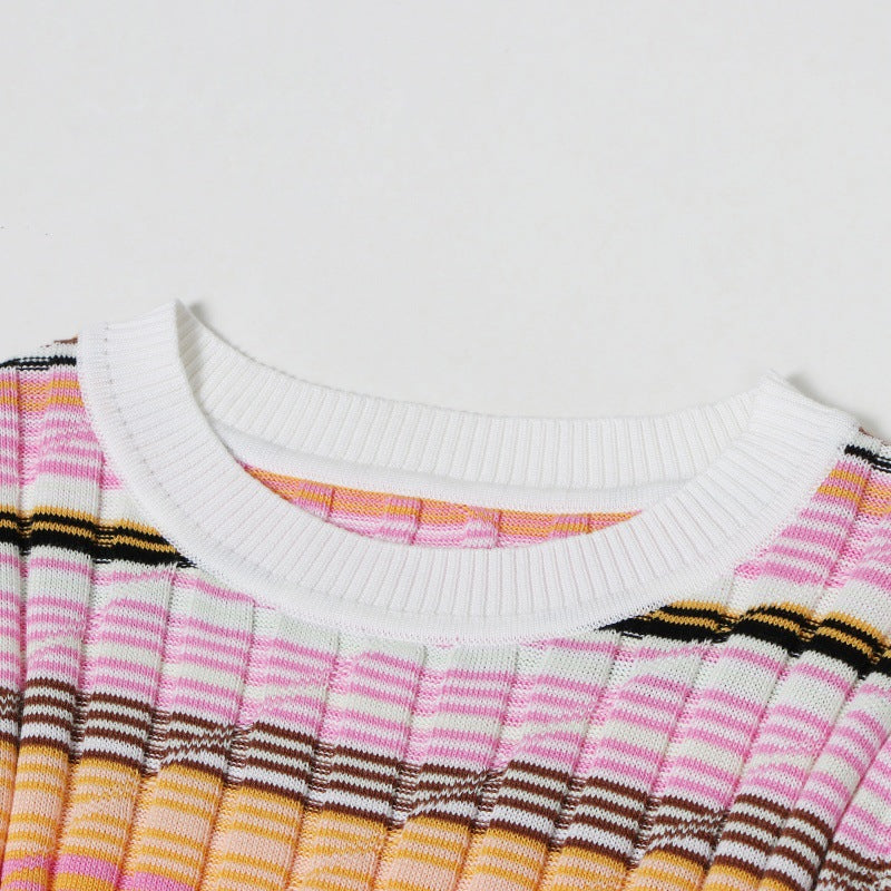 Elegant Italian-style striped knit blouse with a round neckline and short sleeves, made from high-quality cotton and Tencel