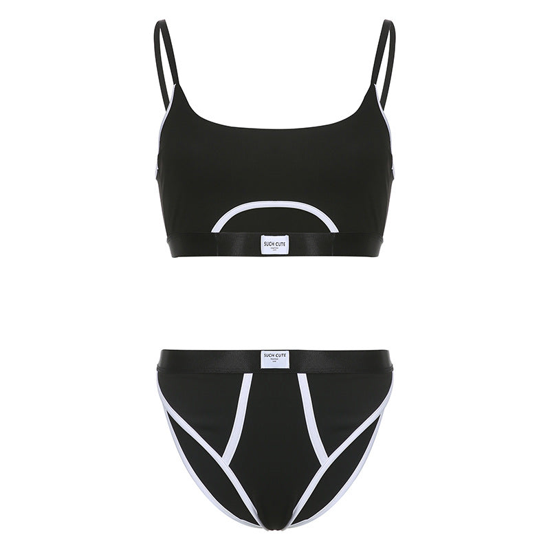 Bra and panty set with adjustable straps