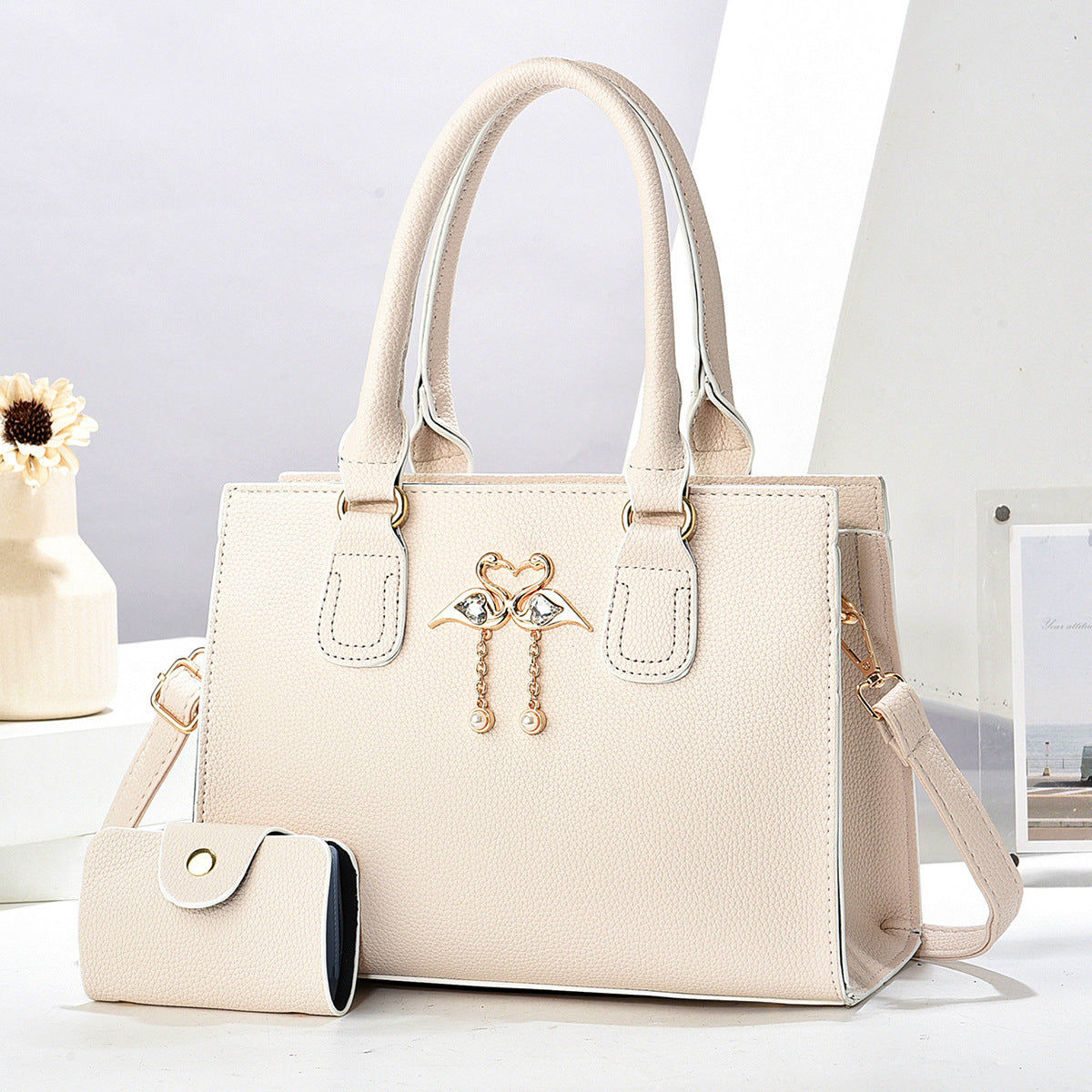 Cross border Bag 2024 New Style Solid Color Large Capacity Women's Single Shoulder Support Specific Type Mother Child Bag One Piece dropshipping