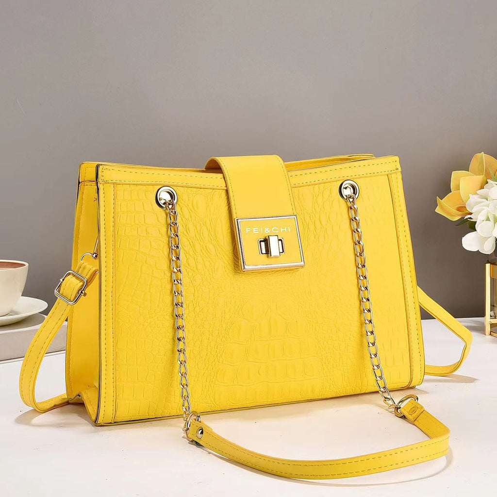 Cross border large bag 2024 new trend, large capacity embossed crocodile pattern single shoulder handbag, simple tote bag for women