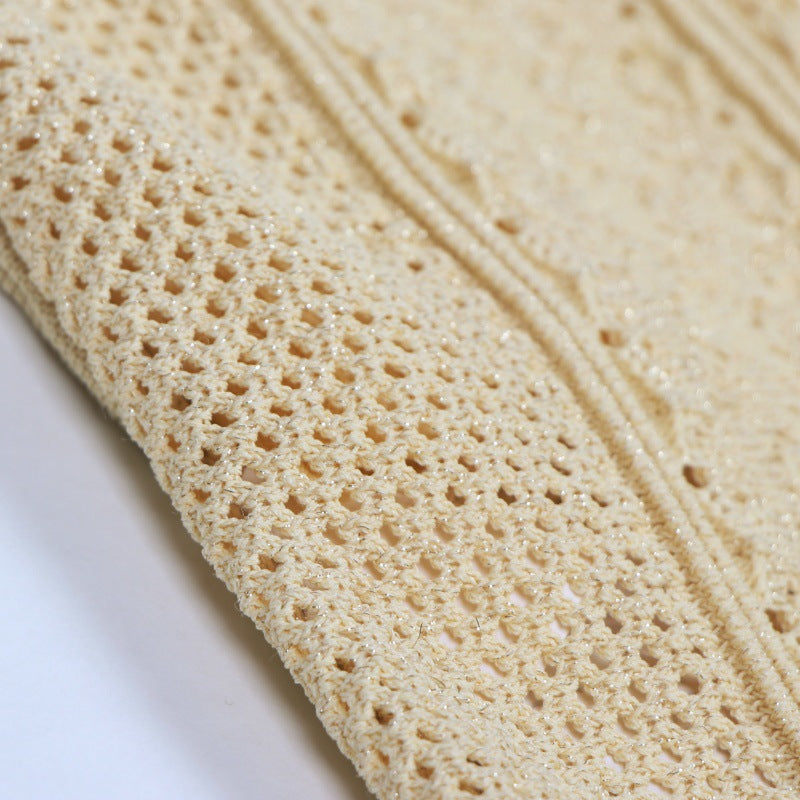 Knitted set with round neckline, long sleeves, buttons and drawstring, and high-quality long skirt