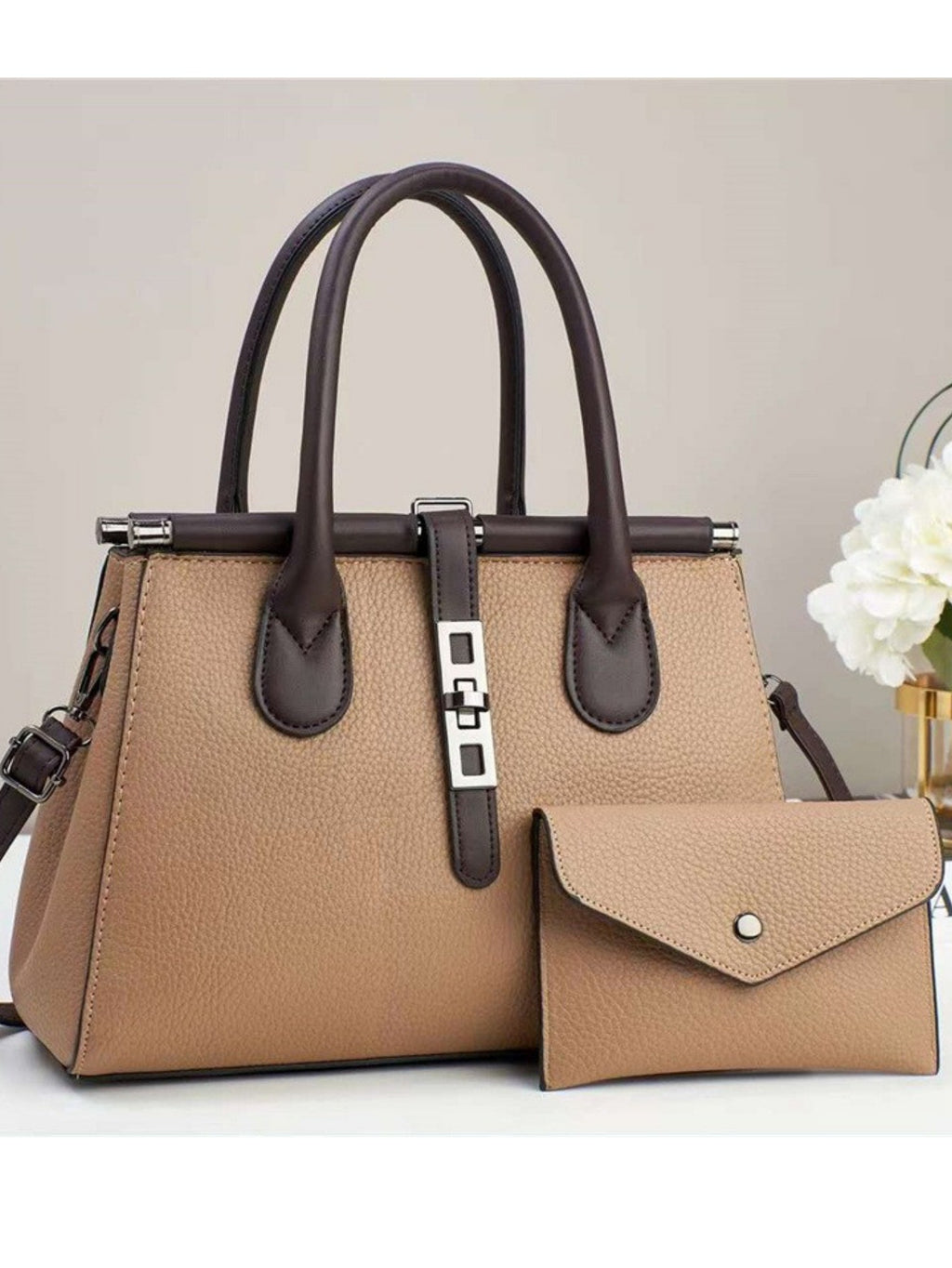 Trendy Bag 2025 New Color Contrasting Handbag Women's Lock Lock Design Texture Large Capacity Shoulder Bag Two Piece Set